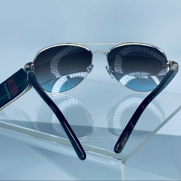 REVLON GOLD Accent Sunglasses - Picture 5 of 6